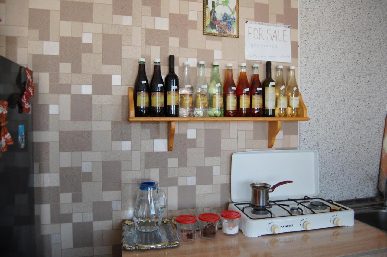 Excellent Hostel 쿠타이시 외부 사진